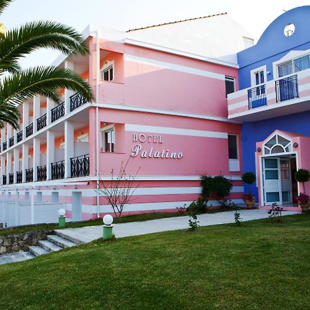 Palatino Hotel Ликсури Екстериор снимка