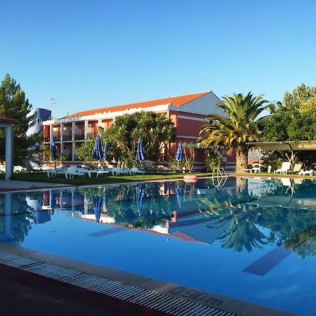 Palatino Hotel Ликсури Екстериор снимка