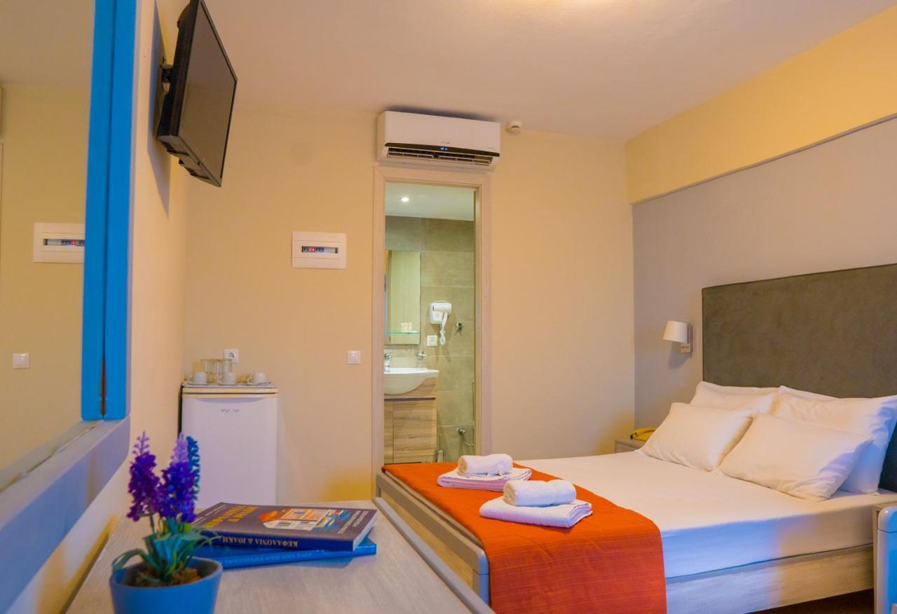Palatino Hotel Ликсури Екстериор снимка
