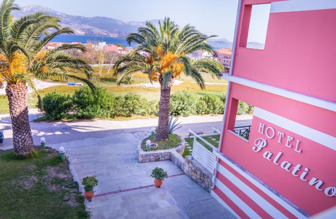 Palatino Hotel Ликсури Екстериор снимка