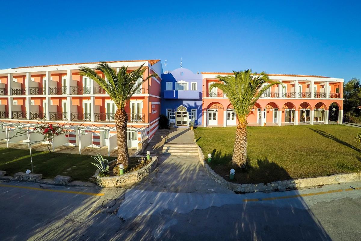 Palatino Hotel Ликсури Екстериор снимка